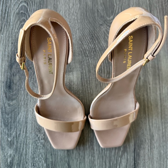 Saint Laurent Chic Tan Stiletto Heels - Picture 6 of 12